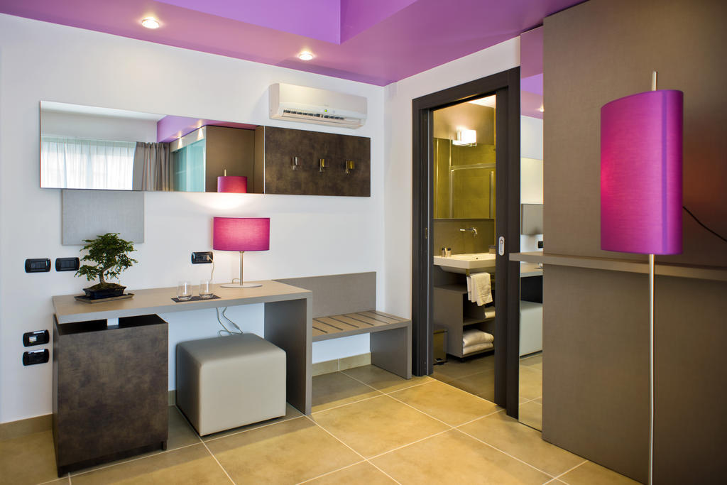 Chez Le Sourire Hotel Giffoni Valle Piana Room photo